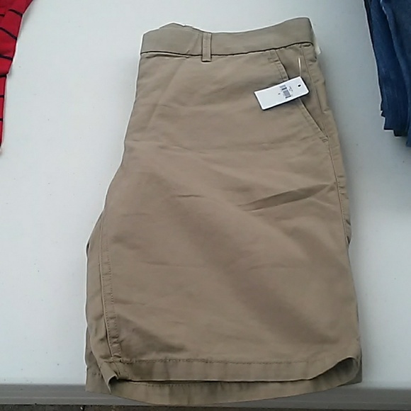 Shorts - Picture 2 of 5